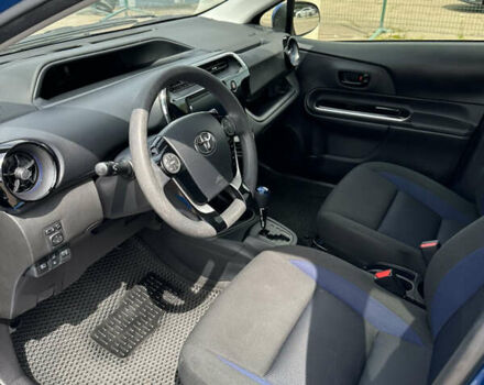 Синий Тойота Aqua, объемом двигателя 1.5 л и пробегом 65 тыс. км за 12500 $, фото 10 на Automoto.ua