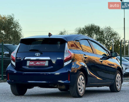 Синий Тойота Aqua, объемом двигателя 1.5 л и пробегом 81 тыс. км за 12000 $, фото 75 на Automoto.ua