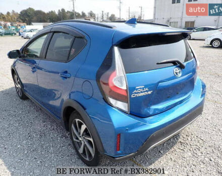 Синий Тойота Aqua, объемом двигателя 1.5 л и пробегом 19 тыс. км за 13200 $, фото 6 на Automoto.ua