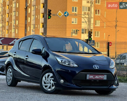 Синий Тойота Aqua, объемом двигателя 1.5 л и пробегом 81 тыс. км за 12000 $, фото 61 на Automoto.ua