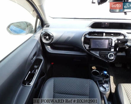 Синий Тойота Aqua, объемом двигателя 1.5 л и пробегом 19 тыс. км за 13200 $, фото 9 на Automoto.ua