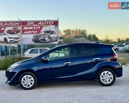 Синий Тойота Aqua, объемом двигателя 1.5 л и пробегом 81 тыс. км за 12000 $, фото 69 на Automoto.ua