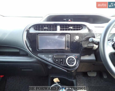 Синий Тойота Aqua, объемом двигателя 1.5 л и пробегом 19 тыс. км за 13200 $, фото 10 на Automoto.ua