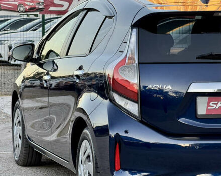 Синий Тойота Aqua, объемом двигателя 1.5 л и пробегом 81 тыс. км за 12000 $, фото 87 на Automoto.ua