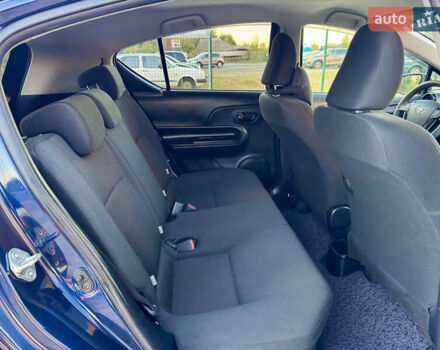 Синий Тойота Aqua, объемом двигателя 1.5 л и пробегом 81 тыс. км за 12000 $, фото 31 на Automoto.ua