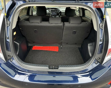 Синий Тойота Aqua, объемом двигателя 1.5 л и пробегом 50 тыс. км за 14400 $, фото 12 на Automoto.ua