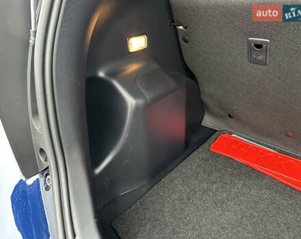 Синий Тойота Aqua, объемом двигателя 1.5 л и пробегом 50 тыс. км за 14400 $, фото 13 на Automoto.ua