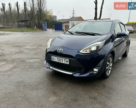 Синий Тойота Aqua, объемом двигателя 1.5 л и пробегом 50 тыс. км за 14400 $, фото 2 на Automoto.ua