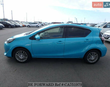 Синий Тойота Aqua, объемом двигателя 1.5 л и пробегом 98 тыс. км за 13000 $, фото 5 на Automoto.ua