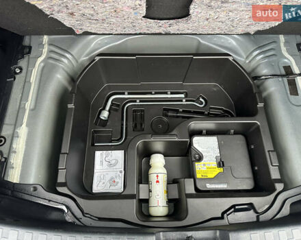 Синий Тойота Aqua, объемом двигателя 1.5 л и пробегом 50 тыс. км за 14400 $, фото 21 на Automoto.ua