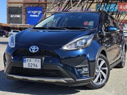 Синій Тойота Aqua, об'ємом двигуна 1.5 л та пробігом 59 тис. км за 15500 $, фото 1 на Automoto.ua