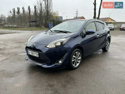 Синий Тойота Aqua, объемом двигателя 1.5 л и пробегом 50 тыс. км за 14400 $, фото 1 на Automoto.ua