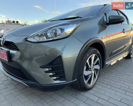 Зелений Тойота Aqua, об'ємом двигуна 1.5 л та пробігом 62 тис. км за 14950 $, фото 21 на Automoto.ua