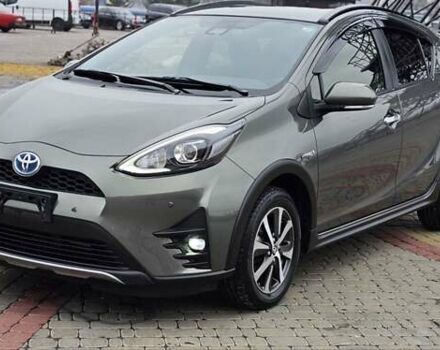 Зелений Тойота Aqua, об'ємом двигуна 1.5 л та пробігом 82 тис. км за 15900 $, фото 11 на Automoto.ua