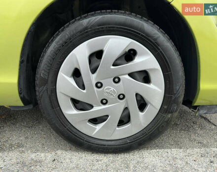 Зелений Тойота Aqua, об'ємом двигуна 1.5 л та пробігом 108 тис. км за 12900 $, фото 32 на Automoto.ua