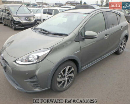 Зелений Тойота Aqua, об'ємом двигуна 1.5 л та пробігом 96 тис. км за 13500 $, фото 1 на Automoto.ua