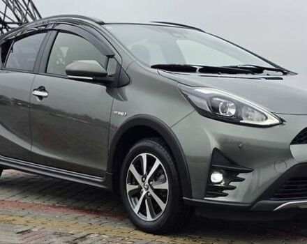 Зелений Тойота Aqua, об'ємом двигуна 1.5 л та пробігом 82 тис. км за 15900 $, фото 10 на Automoto.ua