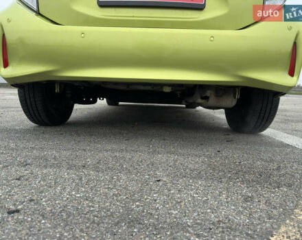 Зелений Тойота Aqua, об'ємом двигуна 1.5 л та пробігом 108 тис. км за 12900 $, фото 28 на Automoto.ua