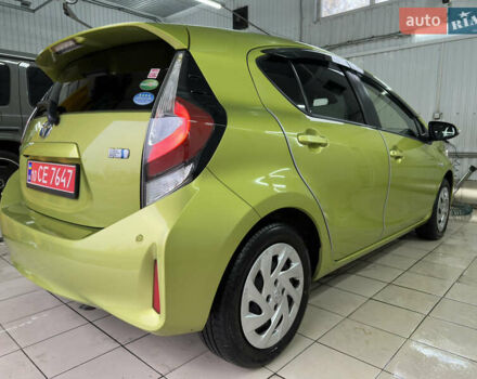 Зелений Тойота Aqua, об'ємом двигуна 1.5 л та пробігом 108 тис. км за 12900 $, фото 5 на Automoto.ua