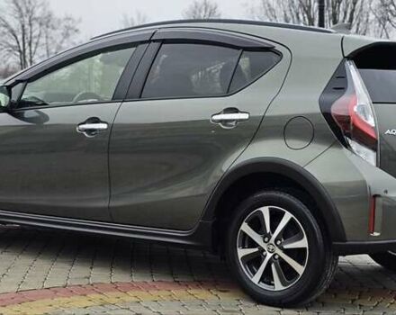 Зелений Тойота Aqua, об'ємом двигуна 1.5 л та пробігом 82 тис. км за 15900 $, фото 20 на Automoto.ua