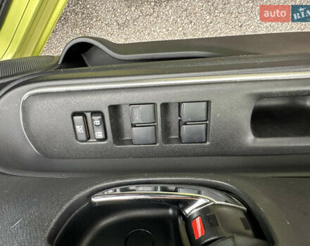 Зелений Тойота Aqua, об'ємом двигуна 1.5 л та пробігом 108 тис. км за 12900 $, фото 40 на Automoto.ua