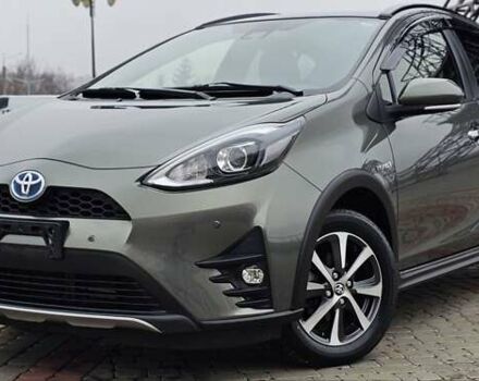 Зелений Тойота Aqua, об'ємом двигуна 1.5 л та пробігом 82 тис. км за 15900 $, фото 7 на Automoto.ua