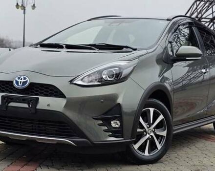 Зелений Тойота Aqua, об'ємом двигуна 1.5 л та пробігом 82 тис. км за 15900 $, фото 2 на Automoto.ua