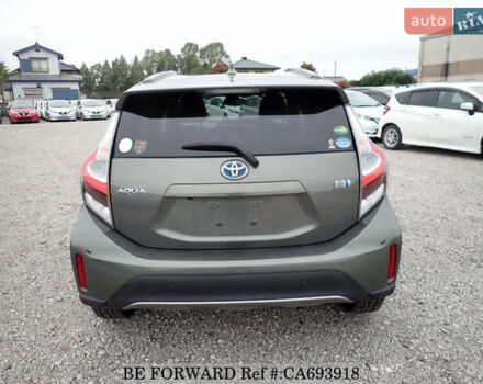 Зеленый Тойота Aqua, объемом двигателя 1.5 л и пробегом 58 тыс. км за 14600 $, фото 3 на Automoto.ua