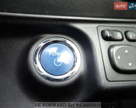 Зеленый Тойота Aqua, объемом двигателя 1.5 л и пробегом 58 тыс. км за 14600 $, фото 42 на Automoto.ua