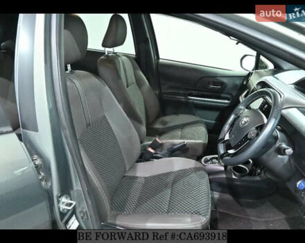 Зеленый Тойота Aqua, объемом двигателя 1.5 л и пробегом 58 тыс. км за 14600 $, фото 15 на Automoto.ua