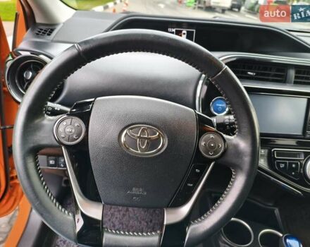 Оранжевый Тойота Aqua, объемом двигателя 1.5 л и пробегом 97 тыс. км за 13400 $, фото 25 на Automoto.ua