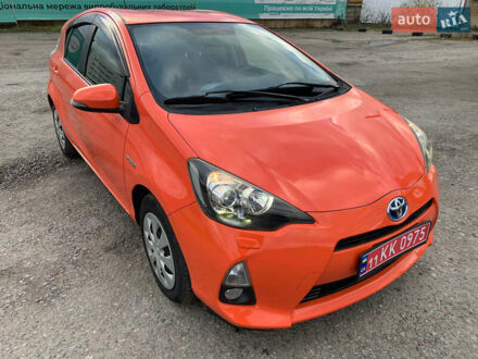 Тойота Aqua 2015 в Киеве на Automoto.ua Оранжевый Тойота Aqua, объемом двигателя 1.5 л и пробегом 76 тыс. км за 10500 $, фото 1 на Automoto.ua