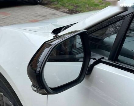Тойота bZ, об'ємом двигуна 6 л та пробігом 65 тис. км за 21649 $, фото 17 на Automoto.ua