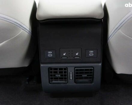 Тойота bZ, объемом двигателя 2.45 л и пробегом 1 тыс. км за 27200 $, фото 15 на Automoto.ua