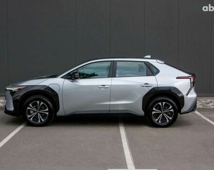 Тойота bZ, объемом двигателя 2.45 л и пробегом 1 тыс. км за 27200 $, фото 2 на Automoto.ua