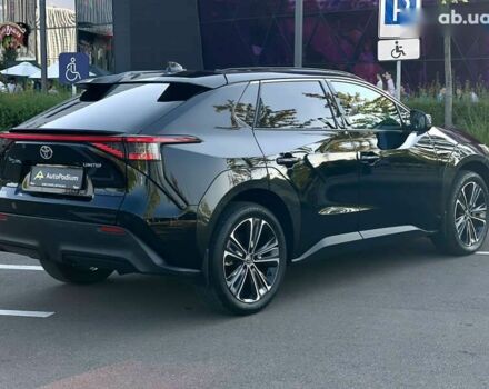 Тойота bZ, объемом двигателя 2.45 л и пробегом 19 тыс. км за 28999 $, фото 9 на Automoto.ua