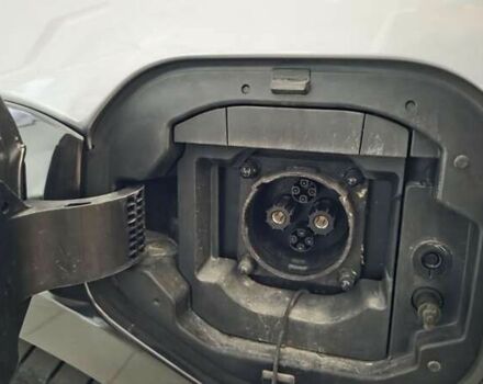 Тойота bZ, объемом двигателя 2.45 л и пробегом 9 тыс. км за 29500 $, фото 12 на Automoto.ua