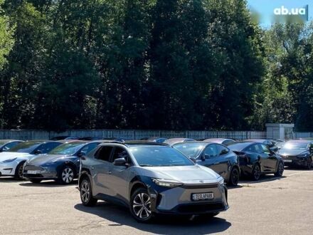 Тойота bZ 2022 в Киеве на Automoto.ua Тойота bZ, объемом двигателя 2.3 л и пробегом 53 тыс. км за 23999 $, фото 1 на Automoto.ua