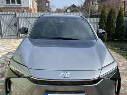 Сірий Тойота bZ, об'ємом двигуна 0 л та пробігом 52 тис. км за 22300 $, фото 1 на Automoto.ua