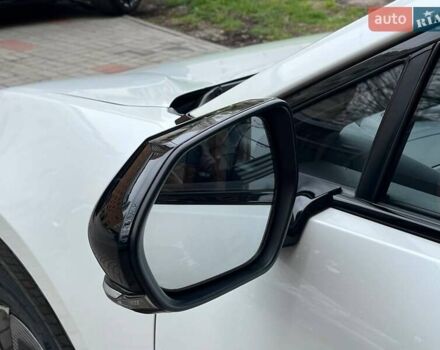 Белый Тойота bZ3, объемом двигателя 0 л и пробегом 85 тыс. км за 20666 $, фото 17 на Automoto.ua