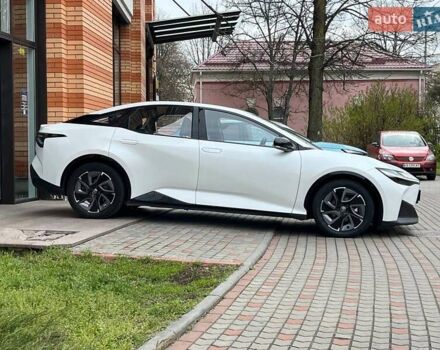 Белый Тойота bZ3, объемом двигателя 0 л и пробегом 85 тыс. км за 20666 $, фото 8 на Automoto.ua