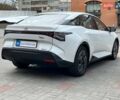 Белый Тойота bZ3, объемом двигателя 0 л и пробегом 85 тыс. км за 20666 $, фото 13 на Automoto.ua