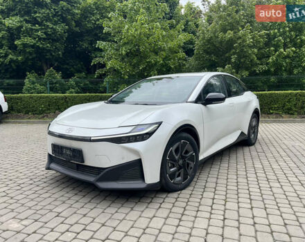 Белый Тойота bZ3, объемом двигателя 0 л и пробегом 1 тыс. км за 21900 $, фото 2 на Automoto.ua