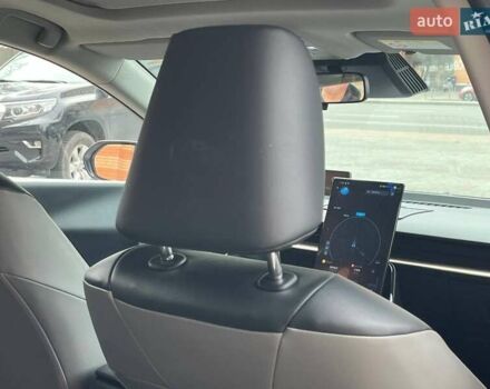 Белый Тойота bZ3, объемом двигателя 0 л и пробегом 85 тыс. км за 20666 $, фото 44 на Automoto.ua