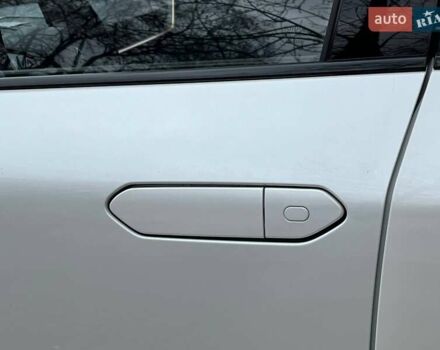 Белый Тойота bZ3, объемом двигателя 0 л и пробегом 85 тыс. км за 20666 $, фото 16 на Automoto.ua