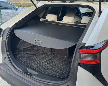 Белый Тойота bZ4X, объемом двигателя 0 л и пробегом 62 тыс. км за 24800 $, фото 16 на Automoto.ua