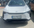 Білий Тойота bZ4X, об'ємом двигуна 0 л та пробігом 1 тис. км за 26500 $, фото 1 на Automoto.ua