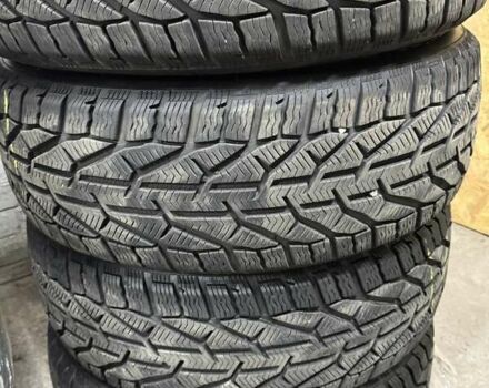 Белый Тойота bZ4X, объемом двигателя 0 л и пробегом 62 тыс. км за 24800 $, фото 18 на Automoto.ua