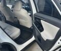 Белый Тойота bZ4X, объемом двигателя 0 л и пробегом 62 тыс. км за 24800 $, фото 11 на Automoto.ua