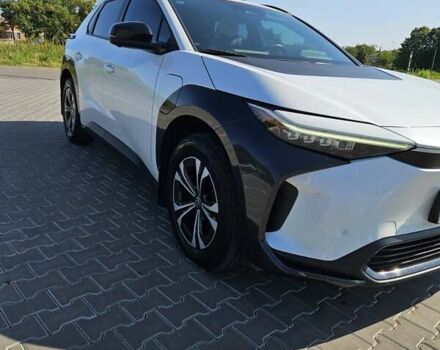Білий Тойота bZ4X, об'ємом двигуна 0 л та пробігом 16 тис. км за 23900 $, фото 9 на Automoto.ua